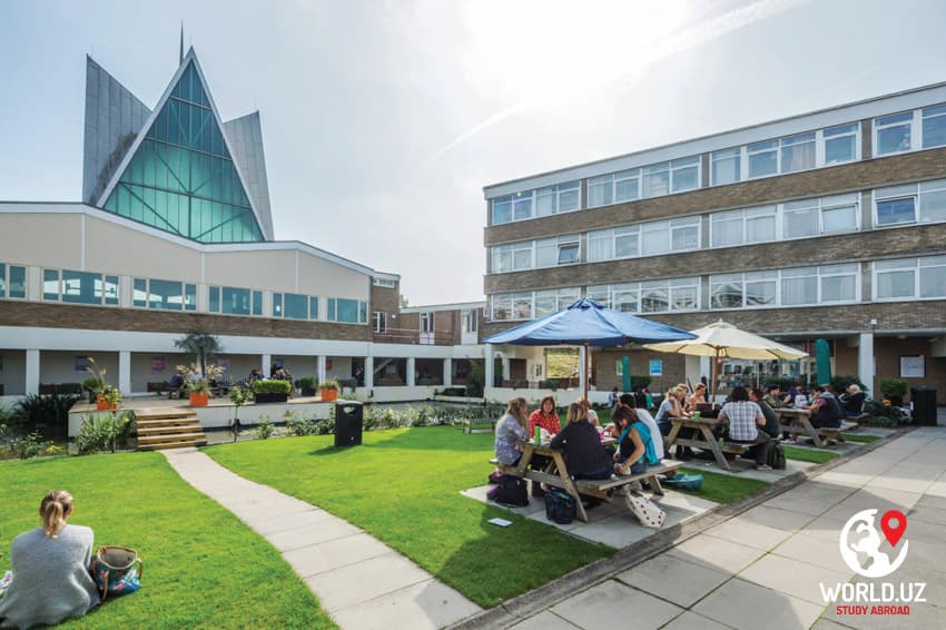 Canterbury Christ Church University 